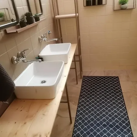 Clara Apartment Štúrovo